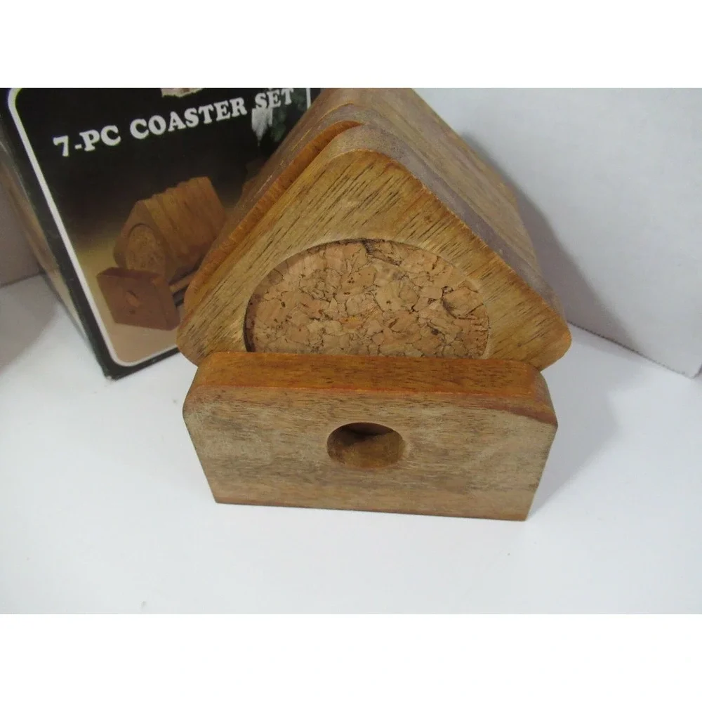 Vintage wood cork coaster set w/ stand in box Clorwood dist. Taiwan